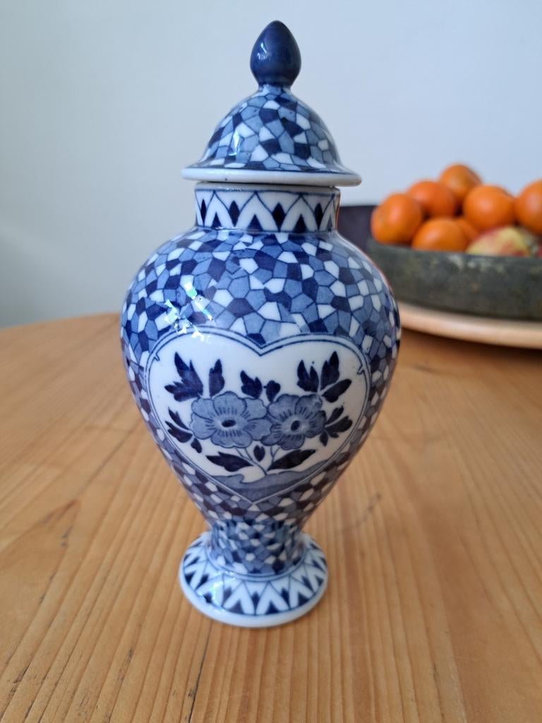 Delfts Blauw Vaasjes met Deksel - Scheepjes, Molen & Bloemen, Antiek en Kunst, Ophalen