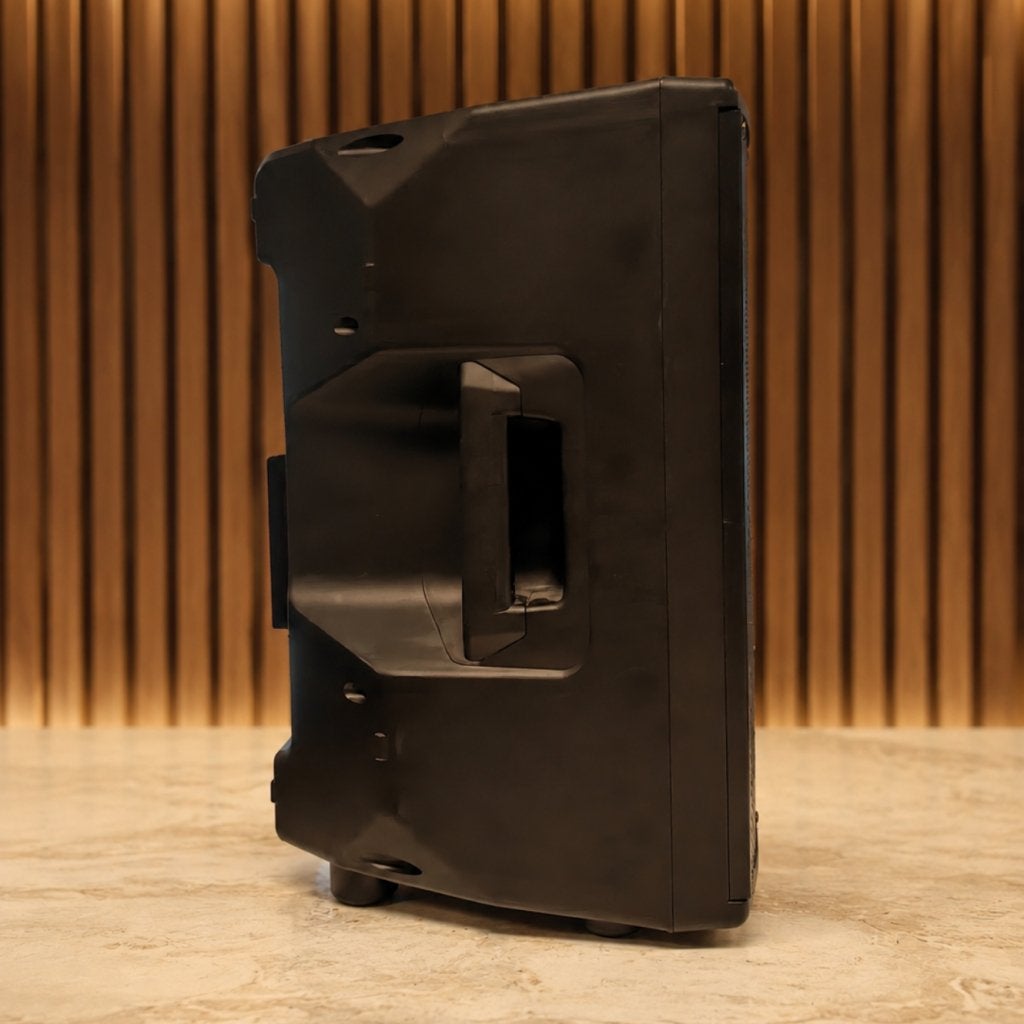 Devine Axeo 10AActieve 10 inch Speaker - In Nette Staat, Devine, Zo goed als nieuw, Sales@devineco.com, 42808 Christy Street, Suite 116
Fremont, CA 94538
USA
