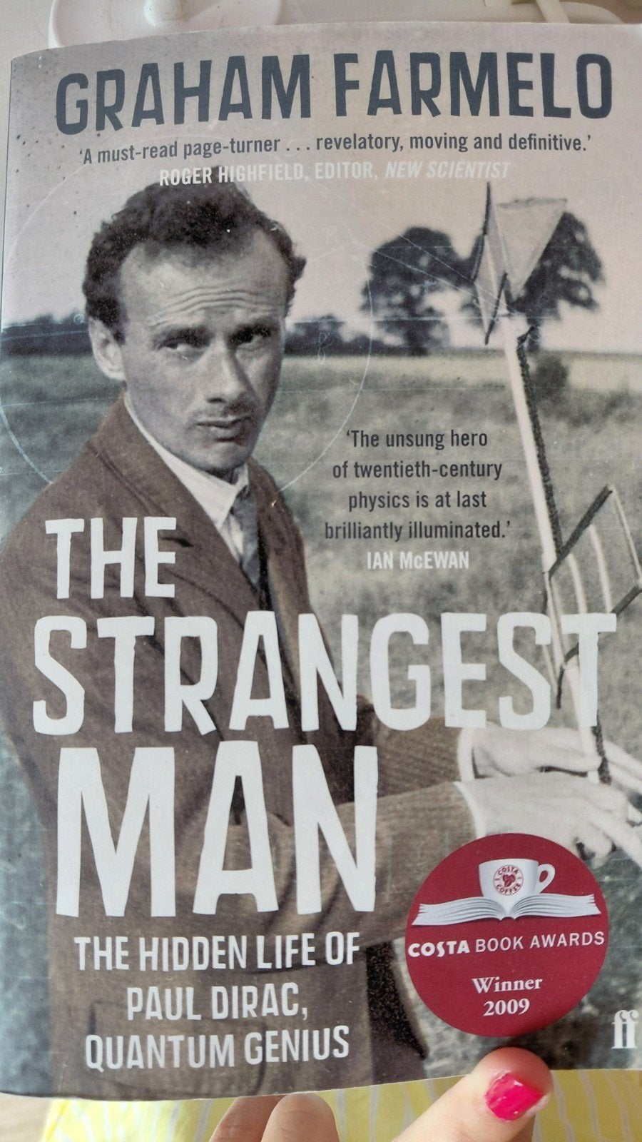 The Strangest Man: Het leven van Paul Dirac, Ophalen of Verzenden, Zo goed als nieuw, Graham Farmelo, Wetenschap