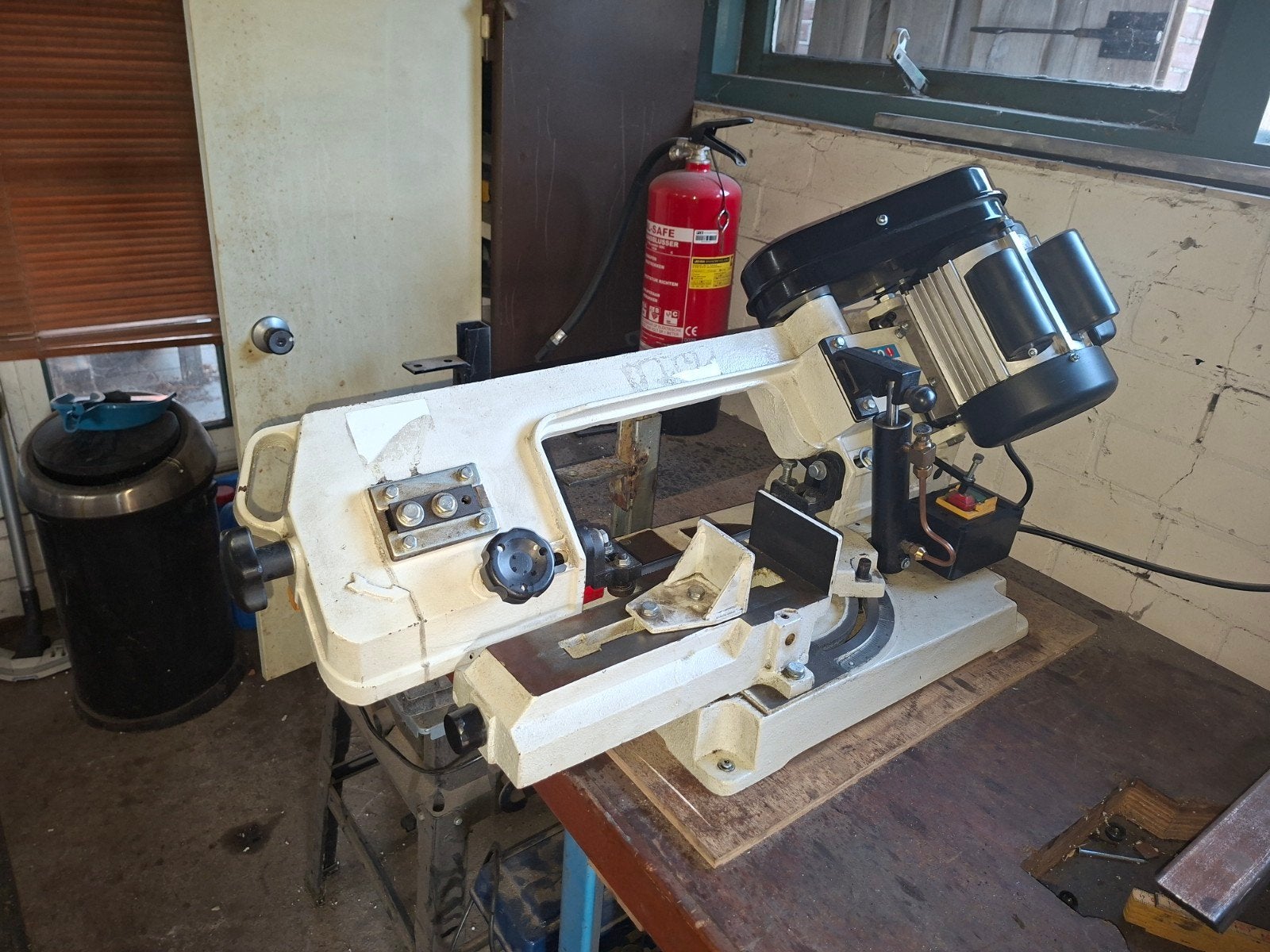 HBM 128 metaal lintzaag, Ophalen, 70 mm of meer, Nieuw, Lintzaag