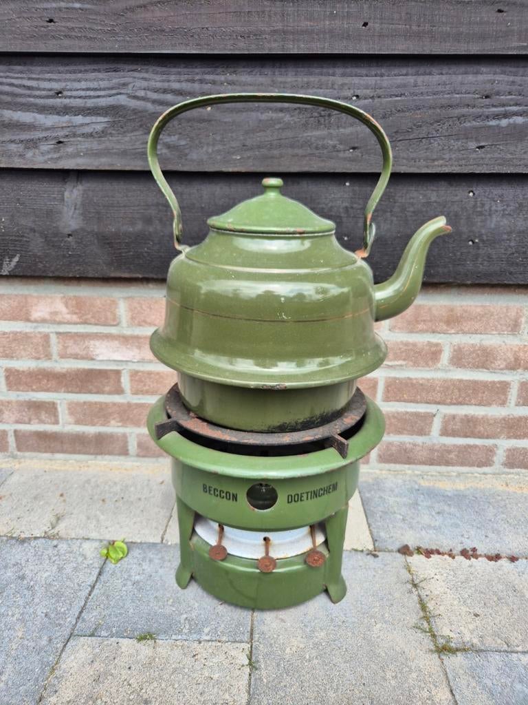 Vintage Beccon Doetinchem petroleumstel met fluitketel, Ophalen