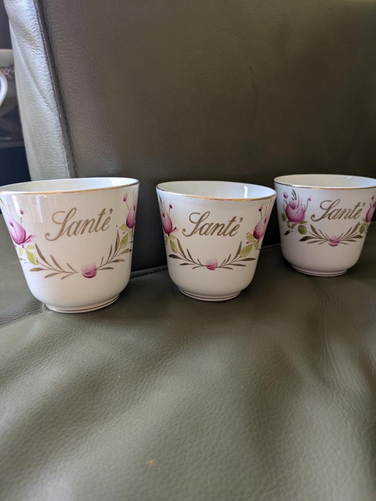 Societe ceramique 3 kopjes bruidsservies rozen, Antiek en Kunst, Antiek | Servies los, Ophalen of Verzenden