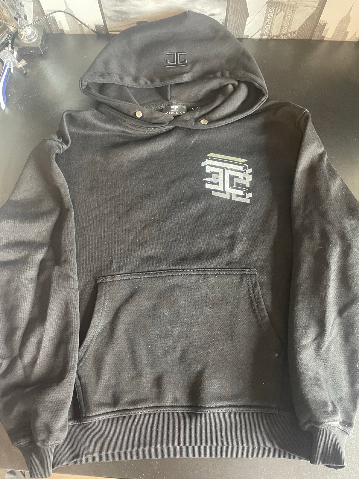 Jorcustom hoodie zwart - Maat XS - Zo goed als nieuw, Ophalen of Verzenden, Nieuw, Maat 46 (S) of kleiner, Zwart