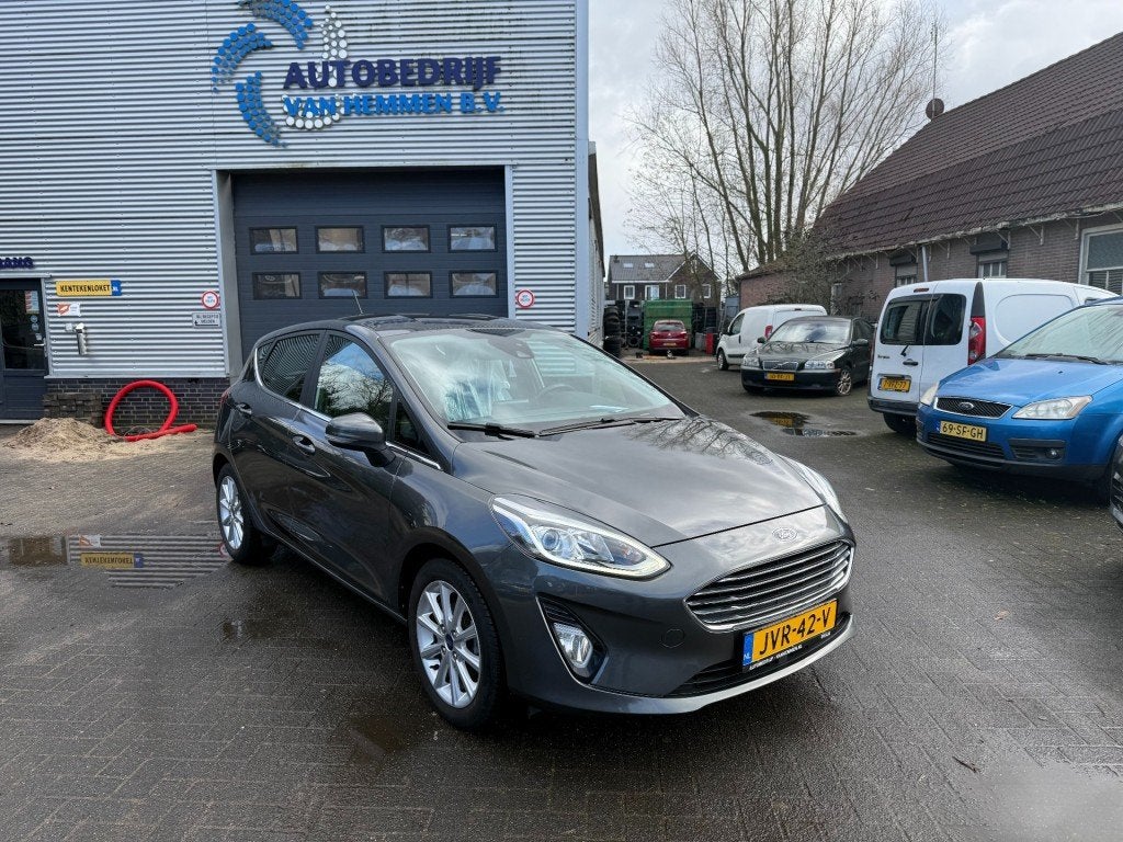 Ford FIESTA 1.0 Ecoboost Titanium PDC Navi Airco, Voorwielaandrijving, 101 pk, Gebruikt, Euro 6