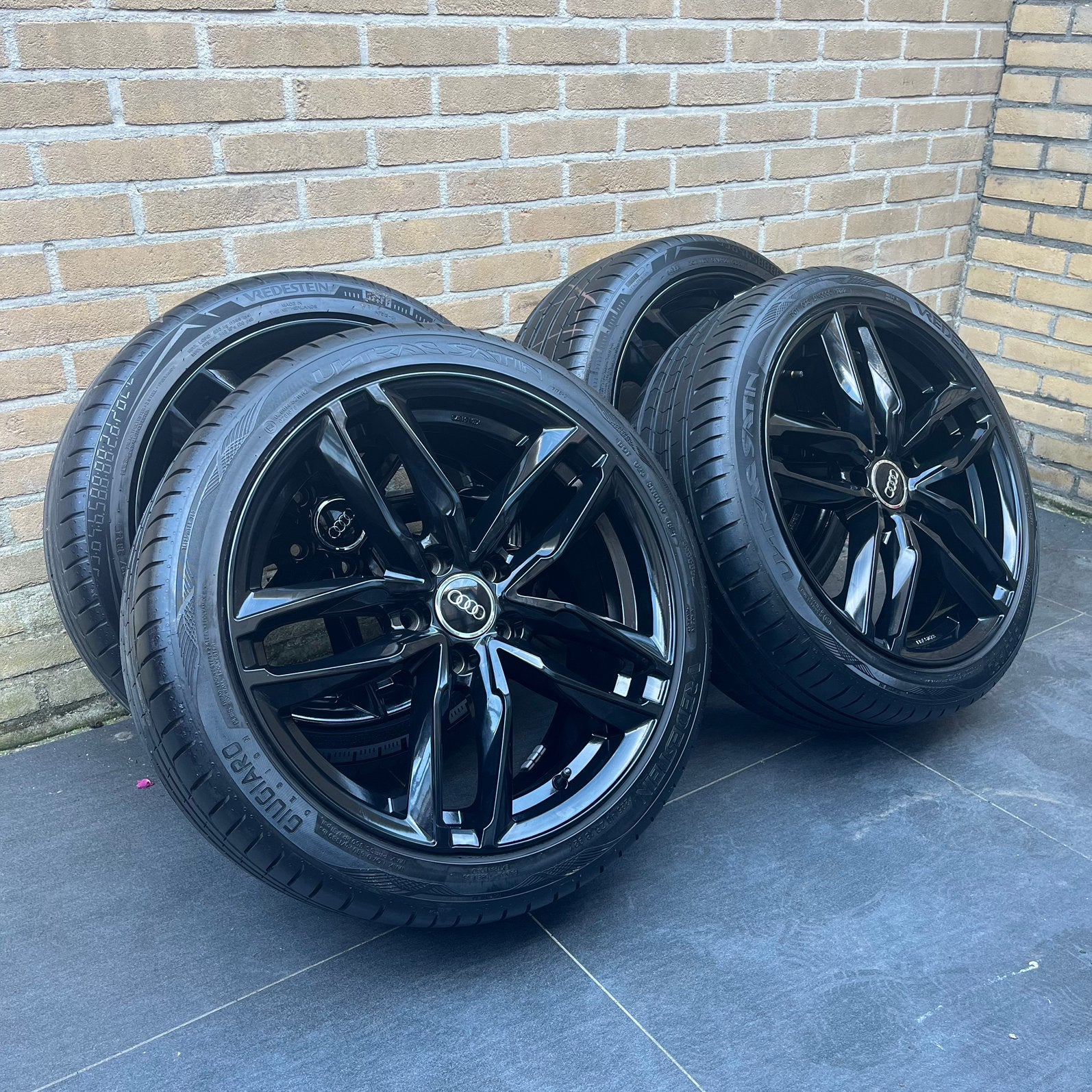 18” inch 5x112 Audi RS ET45 8J ZGAN Vredestein banden, Ophalen, 18 inch, Gebruikt, Banden en Velgen