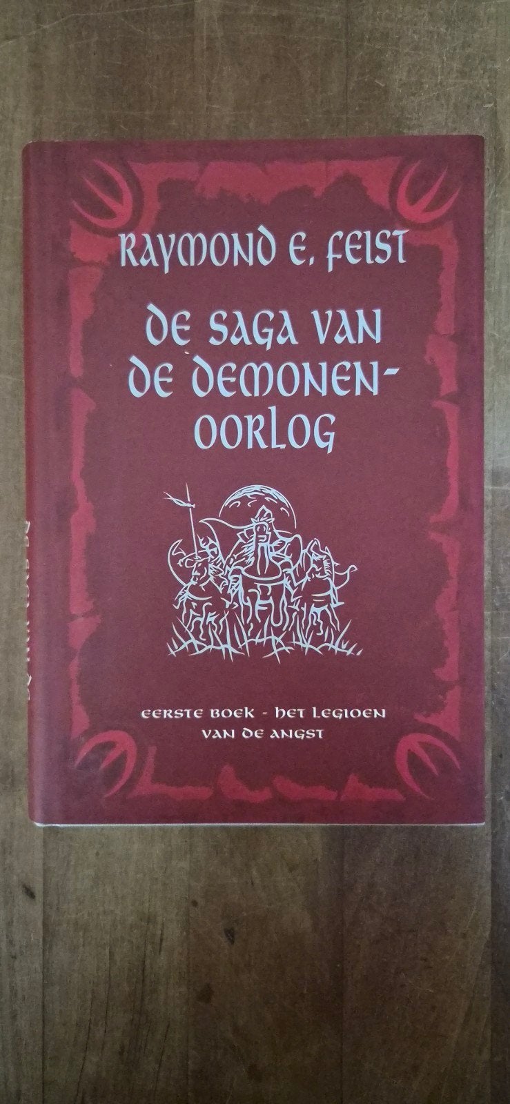 Raymond E. Feist - De Saga van de Demonenoorlog, Ophalen of Verzenden, Gelezen, Raymond E. Feist