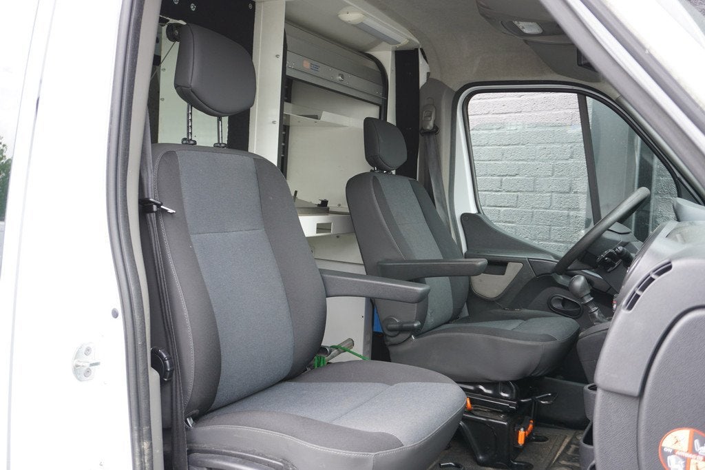 Renault Master 2.3 dCi 130PK L2H2 EURO 6 - Airco - Cruise -, Stof, Gebruikt, 4 cilinders, Renault