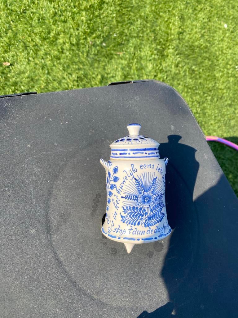 Delfts blauw potje met deksel, handgeschilderd, Antiek en Kunst, Antiek | Keramiek en Aardewerk, Ophalen of Verzenden