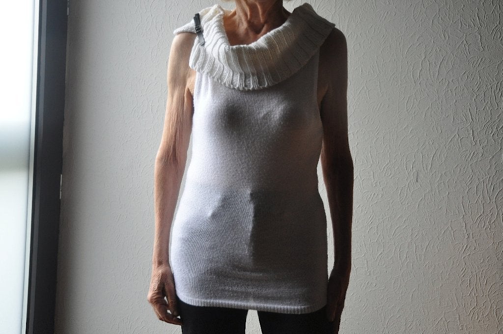 Wit mouwloos truitje met wijde kraag - maat 38, Kleding | Dames, Maat 38/40 (M), Wit, Jenny K Tanga, Ophalen of Verzenden