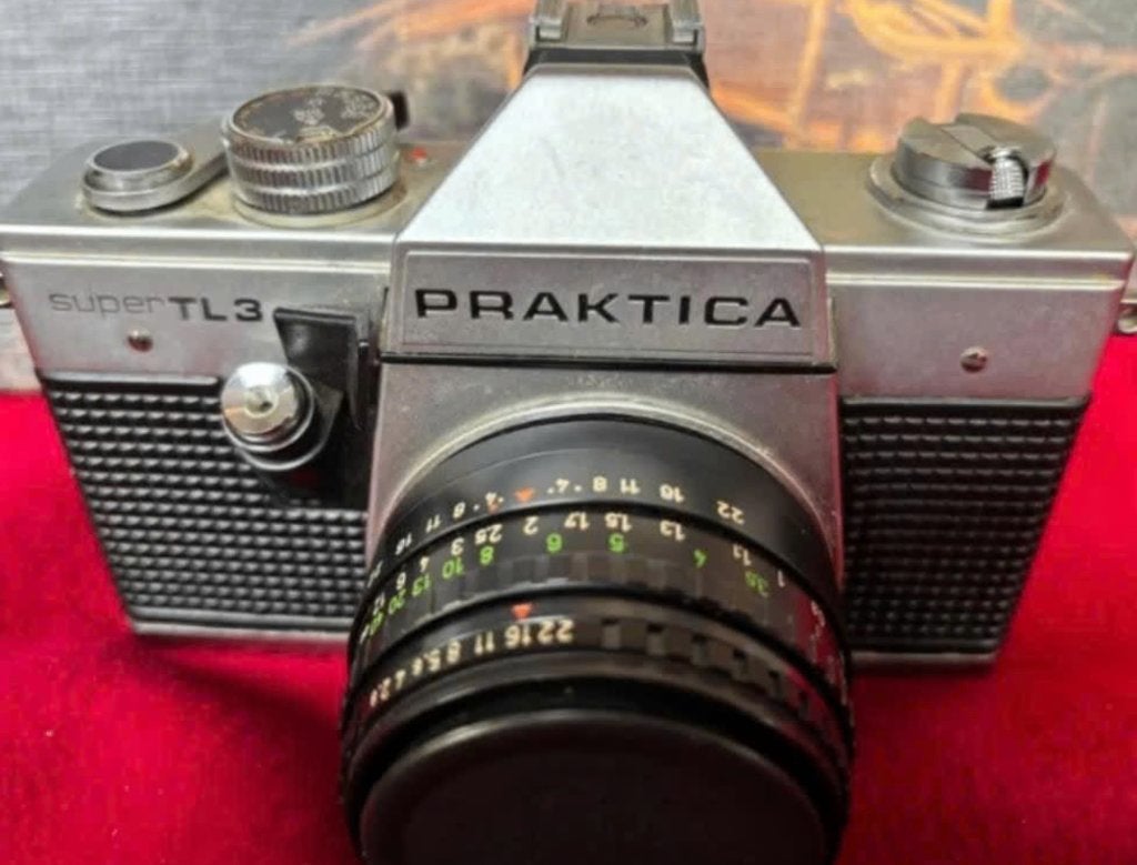 Practica Super TL spiegelreflexcamera + koffer + accessoires, Audio, Tv en Foto, Fotocamera's Analoog, Ophalen of Verzenden, Gebruikt