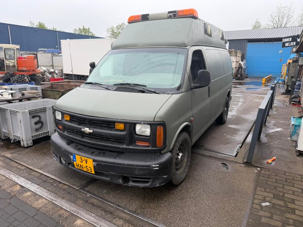 2 keer Chevrolet Chevy Van, Auto diversen, Schadeauto's, Chevrolet, Automaat, Diesel, Overige carrosserieën, Groen, Ophalen