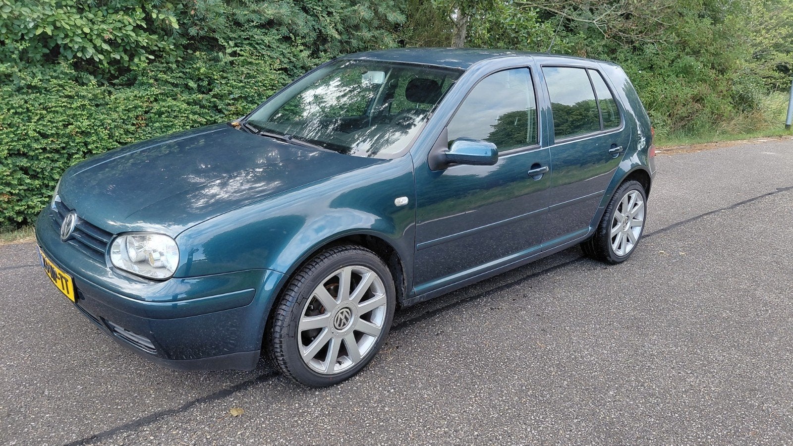 nette vw golf 1.4 16v  5d met nw apk, Auto's, Volkswagen, Bedrijf, Golf, Benzine, C, Hatchback, Handgeschakeld, Origineel Nederlands