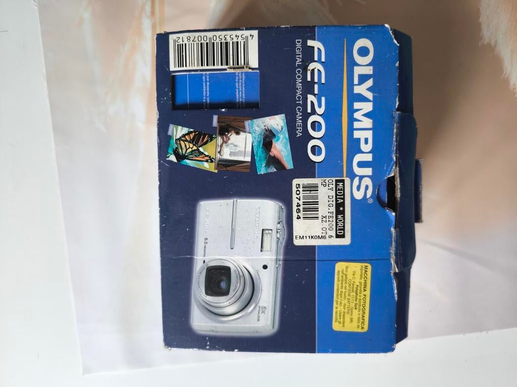 Een Olympus FE-200 digitale, Audio, Tv en Foto, Fotocamera's Digitaal, Ophalen of Verzenden, Zo goed als nieuw, Olympus
