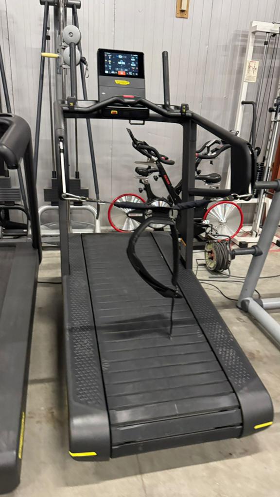 Technogym Skillrun Live 10 + Unieke parachutekit, Sport en Fitness, Fitnessmaterialen, Ophalen, Gebruikt, Overige typen