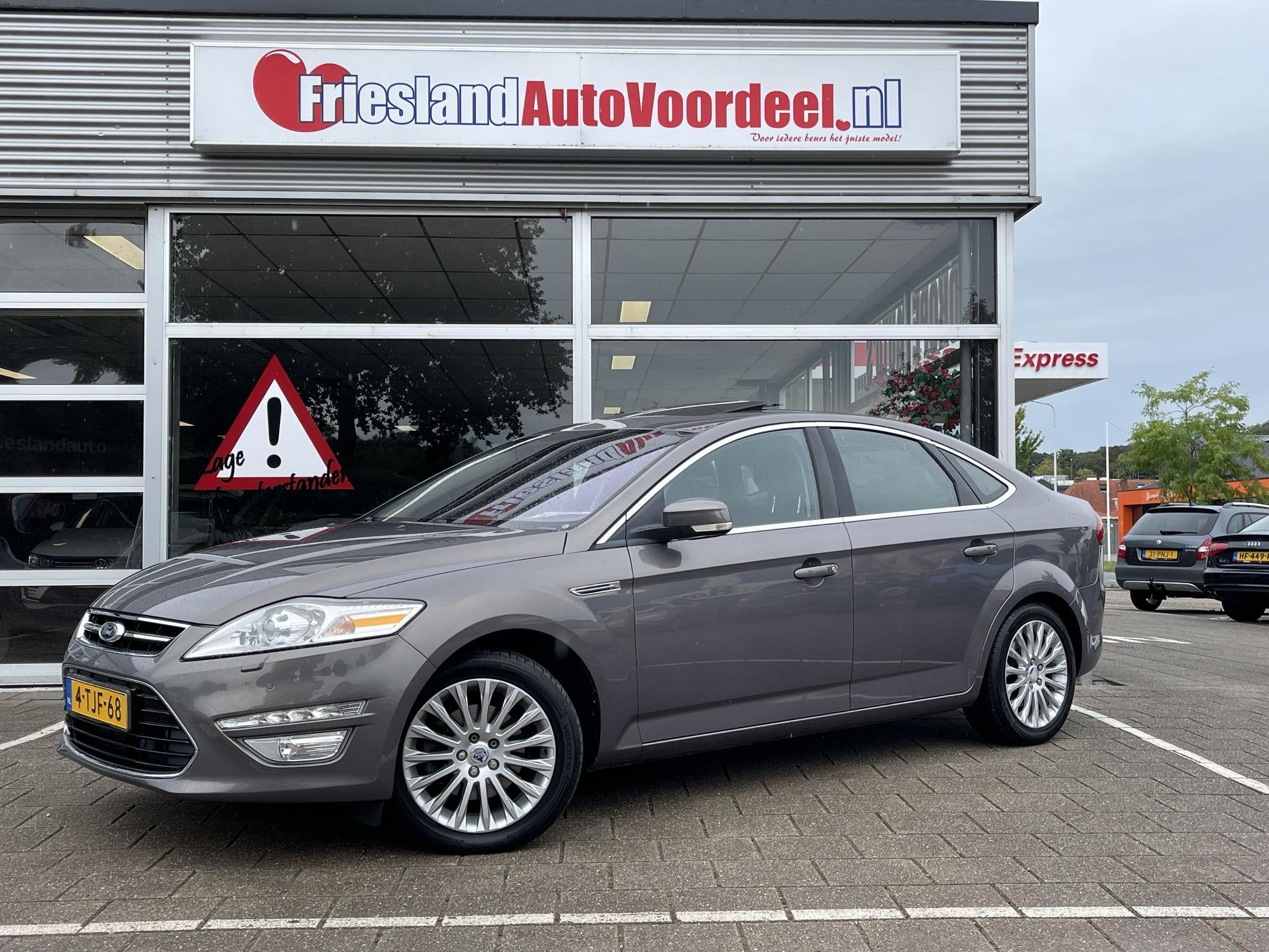 Ford Mondeo 2.0 EcoBoost Platinum /Automaat/Schuif-kanteldak, Euro 5, Gebruikt, 4 cilinders, Origineel Nederlands