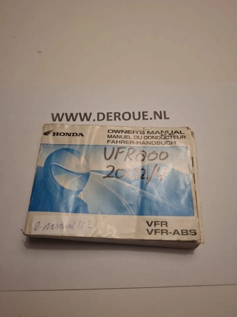 102 0WNERS MANUAL HONDA VFR800/ABS 2002 USED, Ophalen of Verzenden, Honda