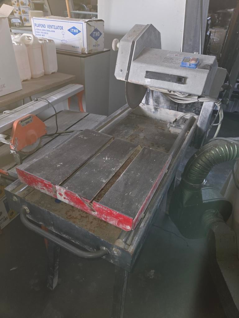 Rodia 600 Tegelzaag - Krachtige 2,2kW Zaagmachine, Doe-het-zelf en Verbouw, Ophalen, Gebruikt, Overige typen, Rodia