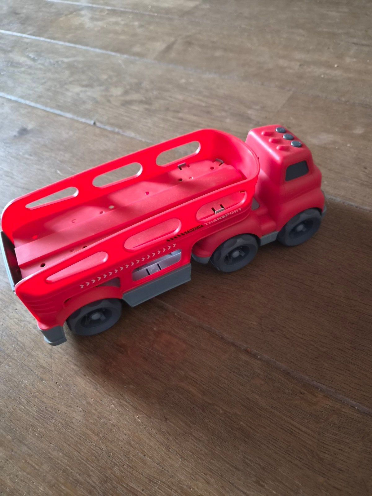 Rode speelgoed vrachtwagen - autotransporter, Ophalen of Verzenden