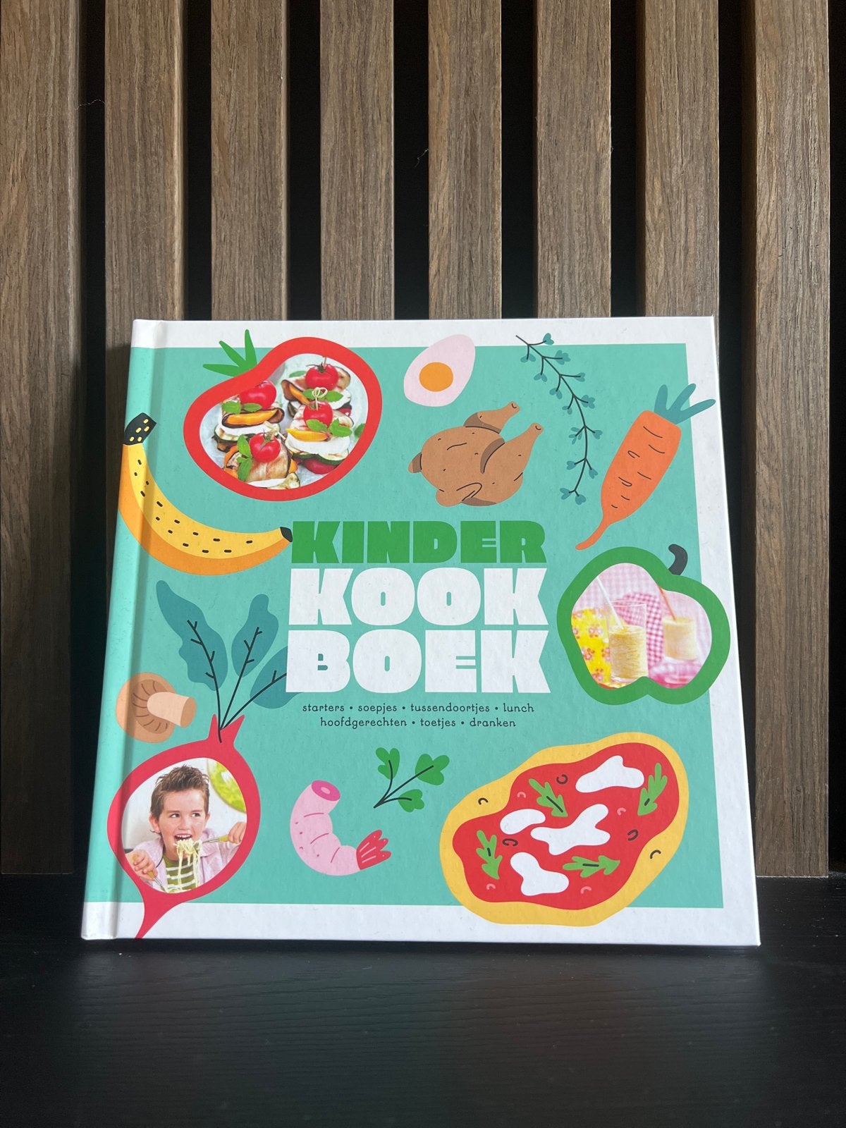 Kinderkookboek - Leer Koken met Plezier!, Boeken, Kookboeken, Voorgerechten en Soepen, Ophalen of Verzenden, Zo goed als nieuw