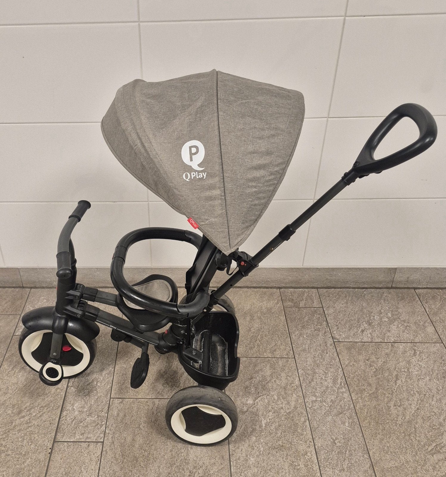 Q play kinder fiets, Fietsen en Brommers, Fietsen | Driewielers, Ophalen of Verzenden, Gebruikt, Qplay