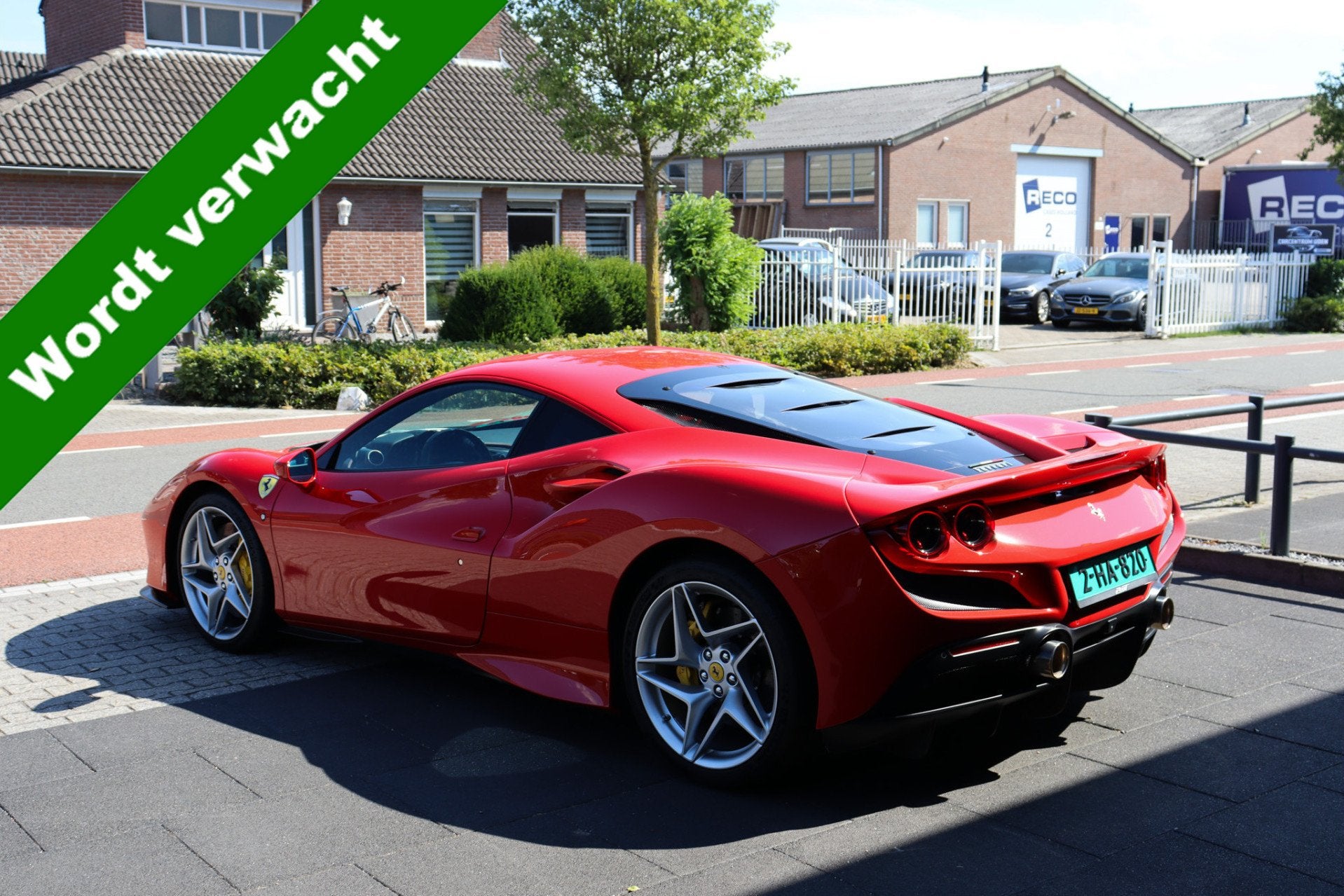Ferrari F8 Tributo 3.9 V8 HELE BTW *Drivers Display/Carbon B, Auto's, Automaat, Achterwielaandrijving, Gebruikt, 1505 kg