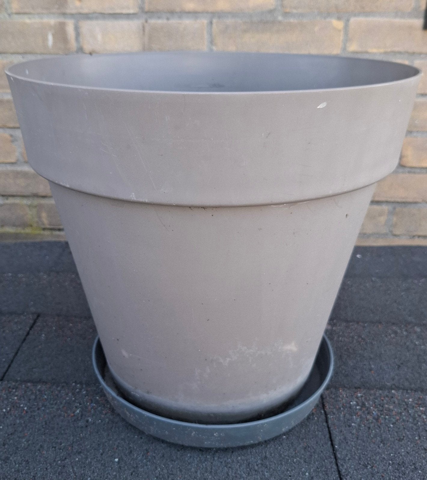 Grote kunstoffen bloempotten, Tuin en Terras, Ophalen, Rond, Kunststof