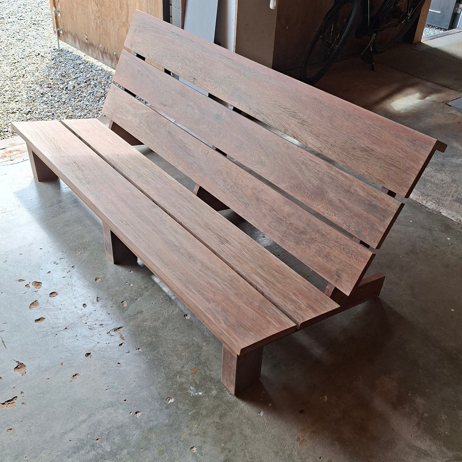 lounge bank, Ophalen, Hout