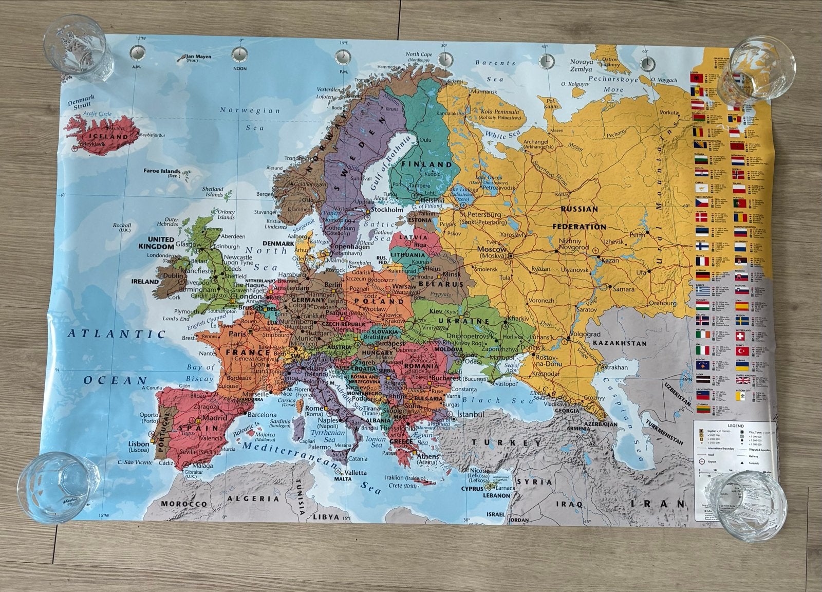 Grote Europa Kaart Poster 60x90cm - Gedetailleerd, Gebruikt, Rechthoekig Liggend, Ophalen of Verzenden, A1 t/m A3