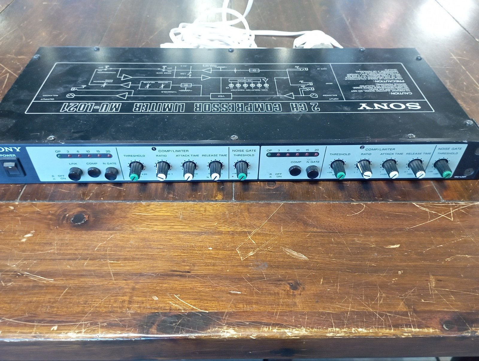 Sony MU-L021 2-kanaals Compressor Limiter, Ophalen of Verzenden, Compressor