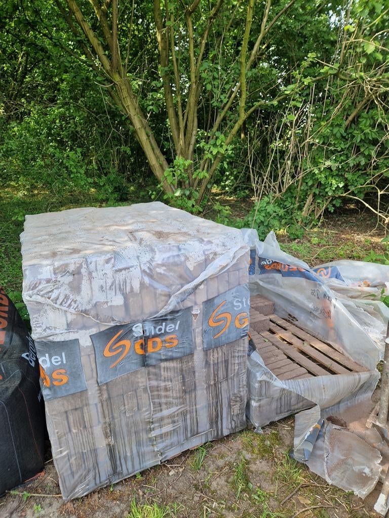Koopje! Pallet (ong 800 st)  bruin bont baksteen waalformaat, Ophalen, Nieuw, Bakstenen