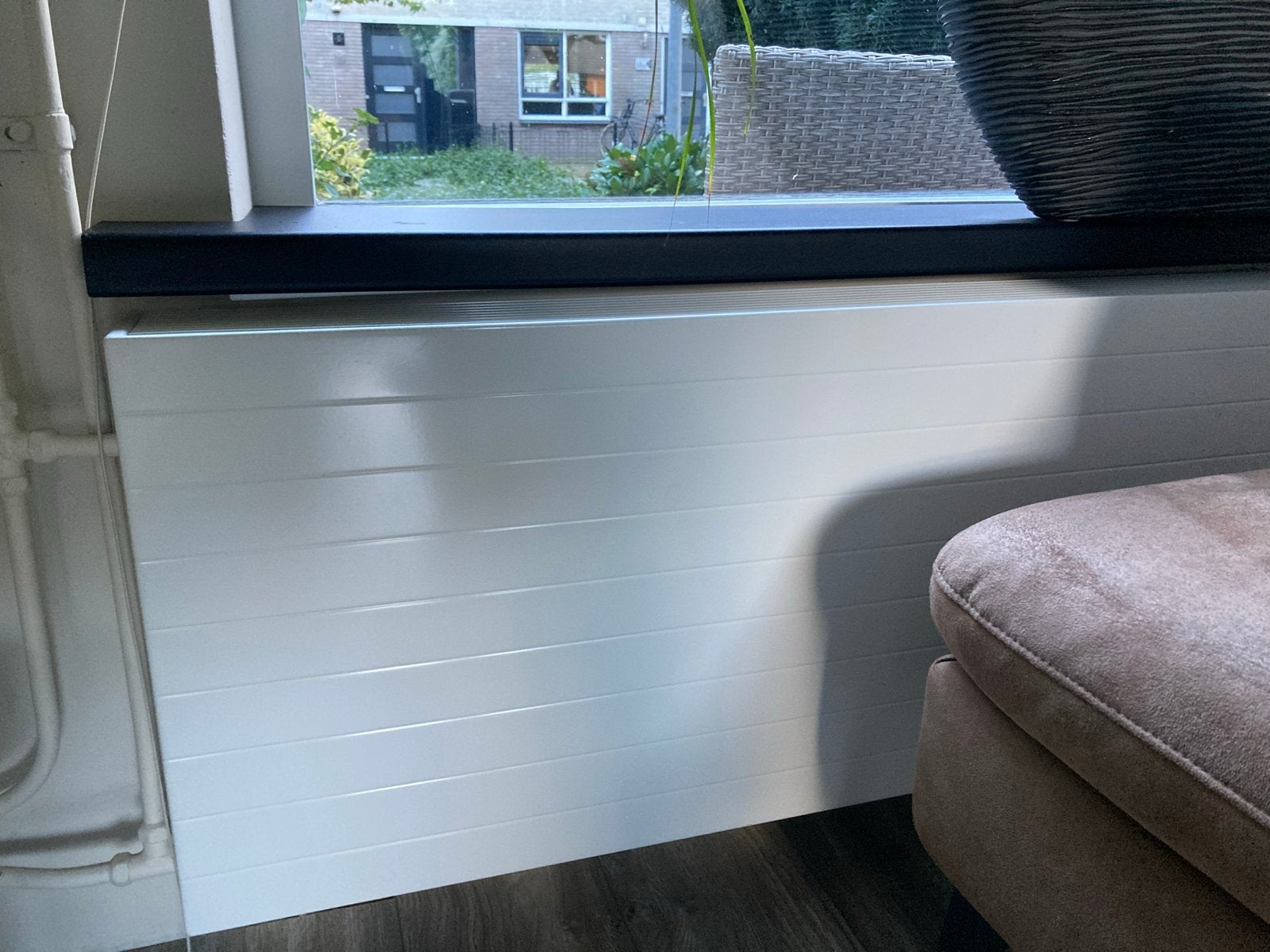 Sentimo radiatorbekleding wit 107x450x2400mmm, Ophalen, Zo goed als nieuw
