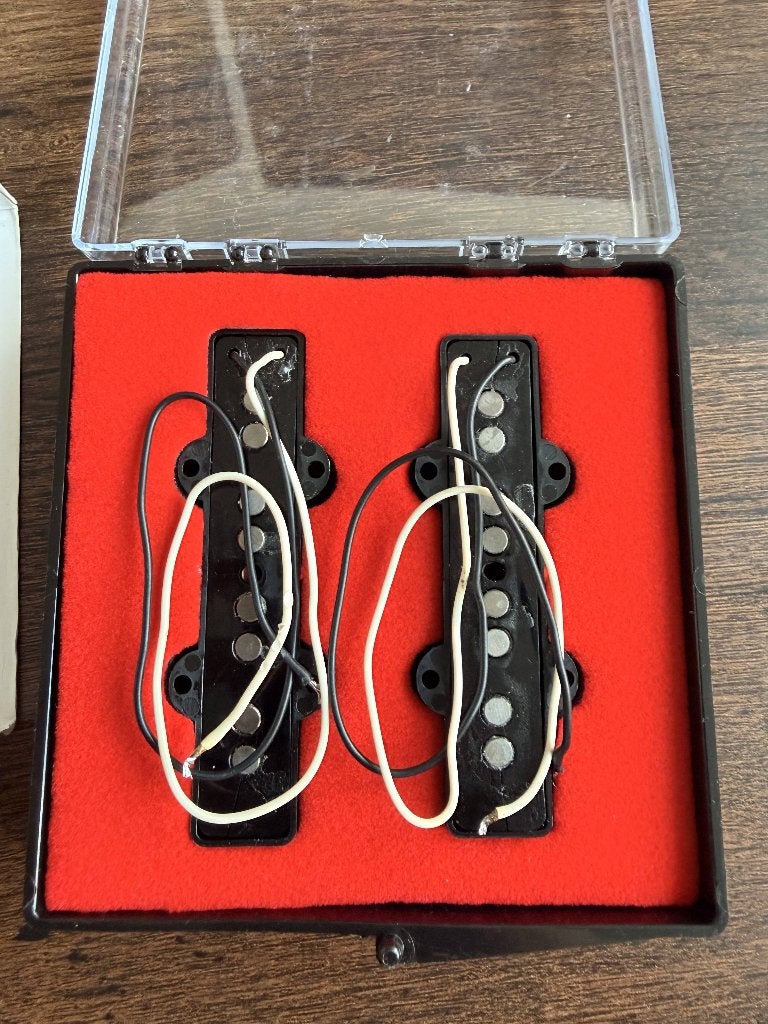 Vintage Japanse Squier Jazz Bass stock pickups jaren '80, Ophalen of Verzenden, Gebruikt, Elektrische basgitaar