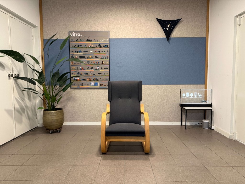 Artek | Alvar Aalto | 401 | Antraciet stof | 1x, Artek, Hout, 100 tot 125 cm, Artek