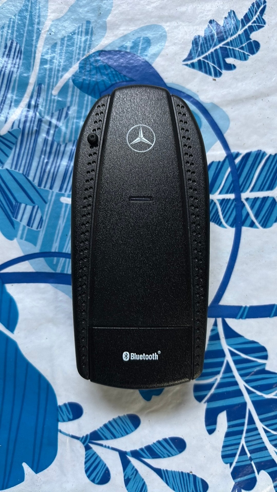 Mercedes benz bluetooth cradle B67875877, Auto diversen, Carkits, Ophalen of Verzenden, Zo goed als nieuw