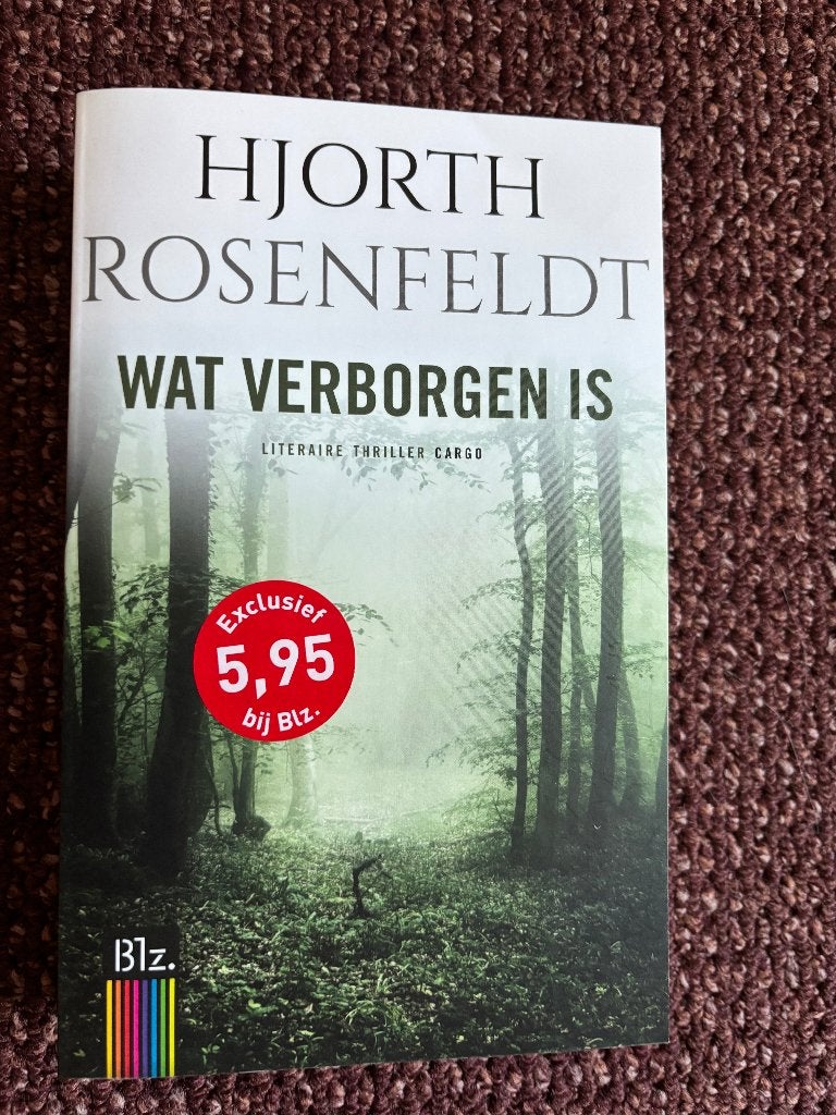 Hjorth Rosenfeldt, Wat verborgen is, Boeken, Ophalen of Verzenden, Gelezen