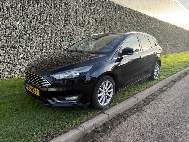 Ford Focus Wagon 1.0 Titanium (2016) Trekhaak, 125 pk, Gebruikt, Euro 6, Handgeschakeld