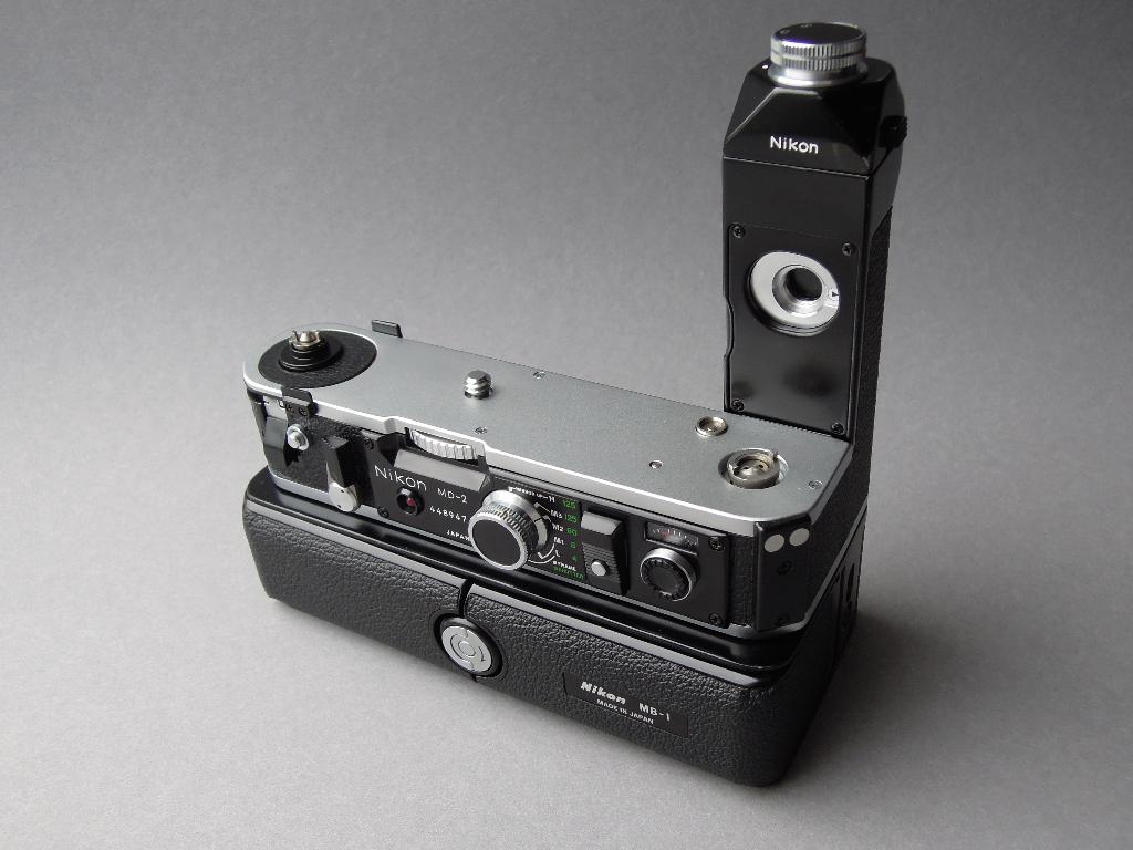 Nikon MD-2, MB-1 Mint- (Sover Wong gereviseerd), Audio, Tv en Foto, Ophalen of Verzenden, Refurbished, Spiegelreflex, Nikon