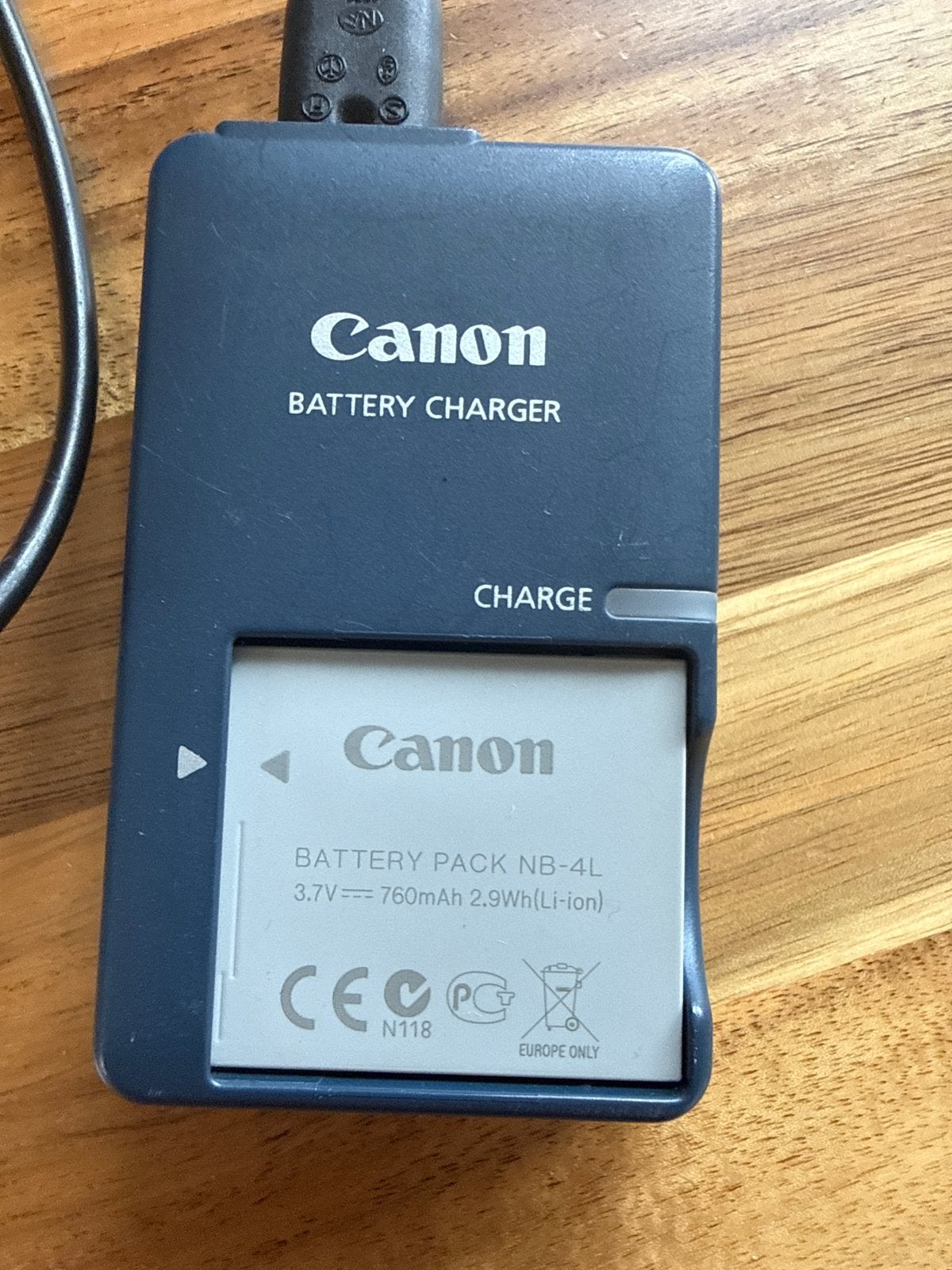 Canon NB-4L Batterij en Oplader Set, Gebruikt, Canon, Accu, Inclusief stroomkabel