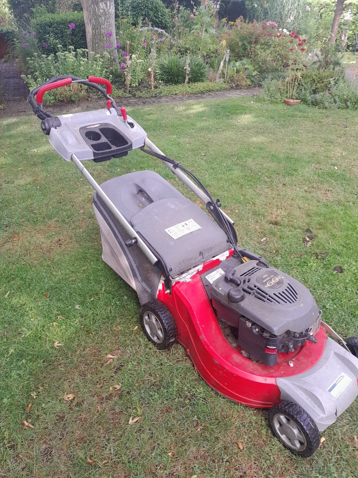 benzine grasmaaier, Tuin en Terras, Ophalen of Verzenden, Gebruikt, Benzine-grasmaaier, Opvangbak