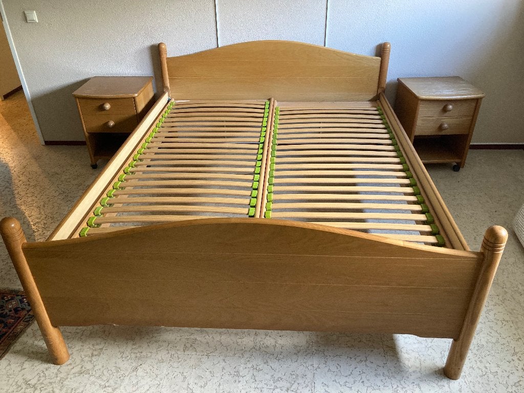 2 persoonsbed 160 x 200, Huis en Inrichting, Slaapkamer | Bedden, Ophalen, Gebruikt, Bruin, Tweepersoons