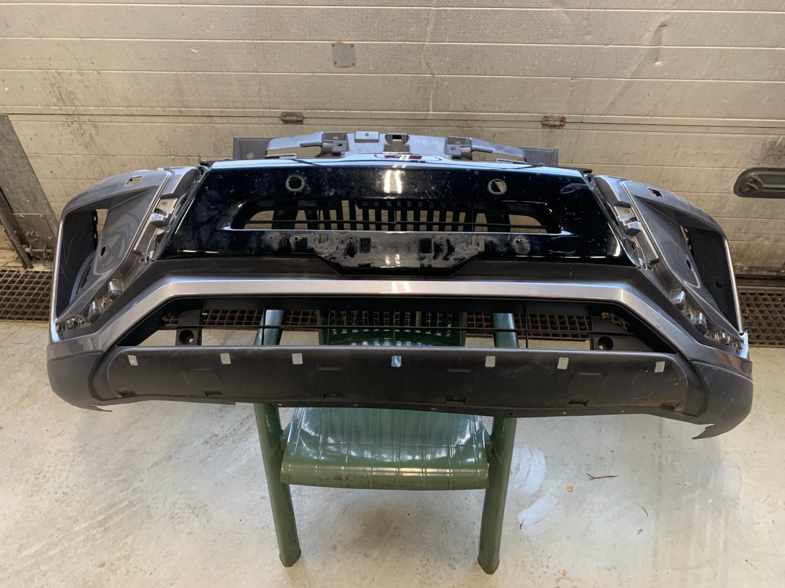 Voorbumper Eclipse Cross 1,5, Ophalen, Mitsubishi, Bumper