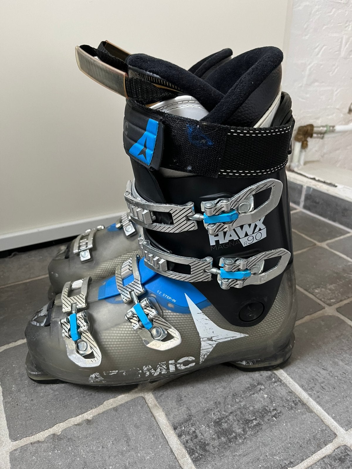 Atomic skischoenen maat 28, Sport en Fitness, Ophalen, 160 tot 180 cm, Gebruikt, Schoenen