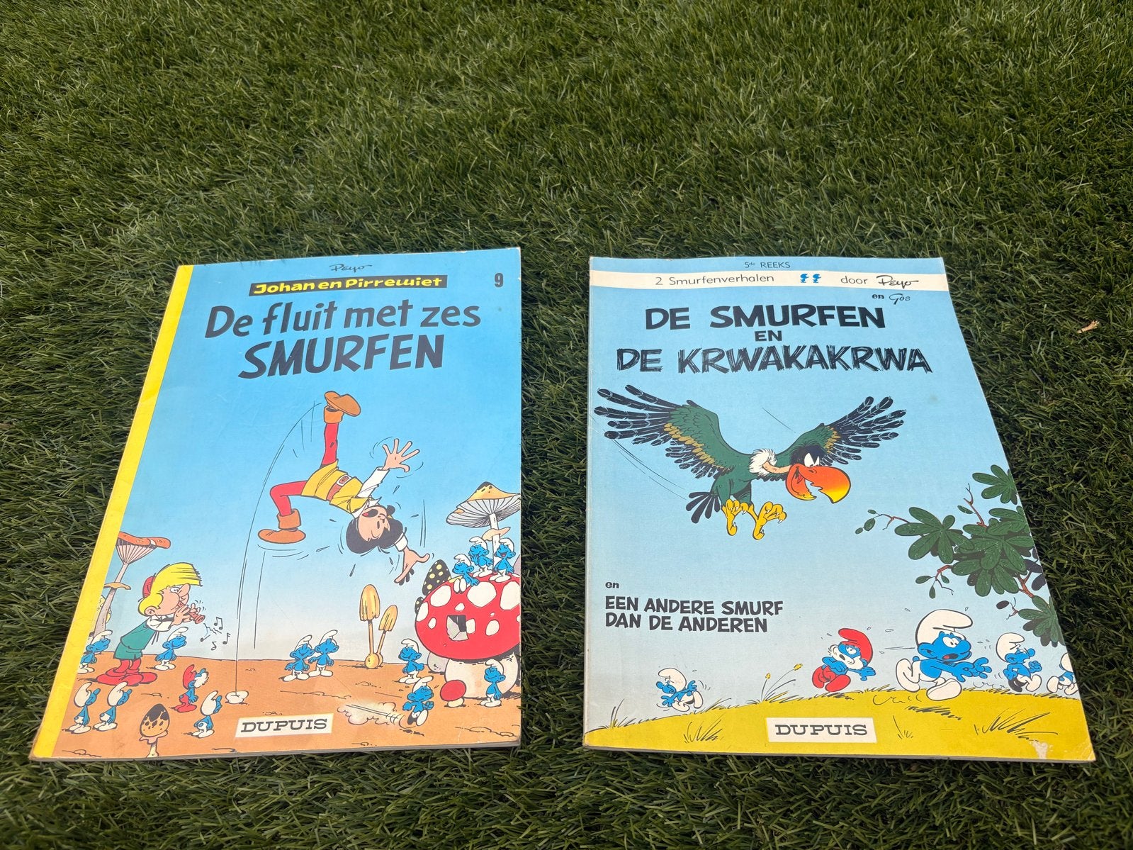 De Smurfen: De fluit met zes Smurfen & De Krwakakrwa, Boeken, Meerdere stripboeken, Ophalen of Verzenden, Gelezen