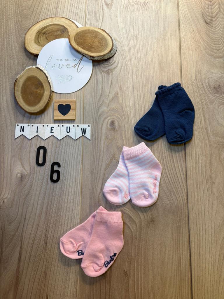 Baby meisje 3 paar sokjes bambino hema licht roze blauw 0-6m, Kinderen en Baby's, Babykleding | Schoentjes en Sokjes, Ophalen of Verzenden