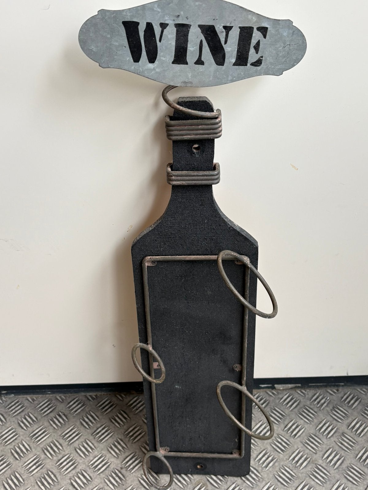 Houten hanger  voor 2 flessen wijn, Ophalen, Gebruikt