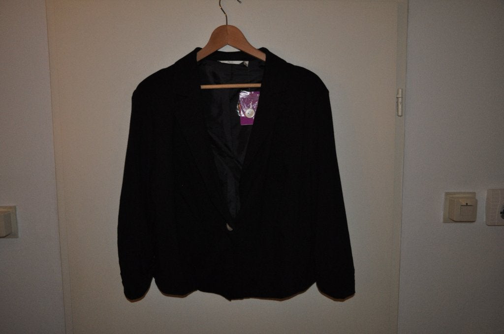 mooi nieuw kort zwart soepel jasje maat 48 Miss Etam, Kleding | Dames, Zwart, Maat 46/48 (XL) of groter, Nieuw, Ophalen of Verzenden