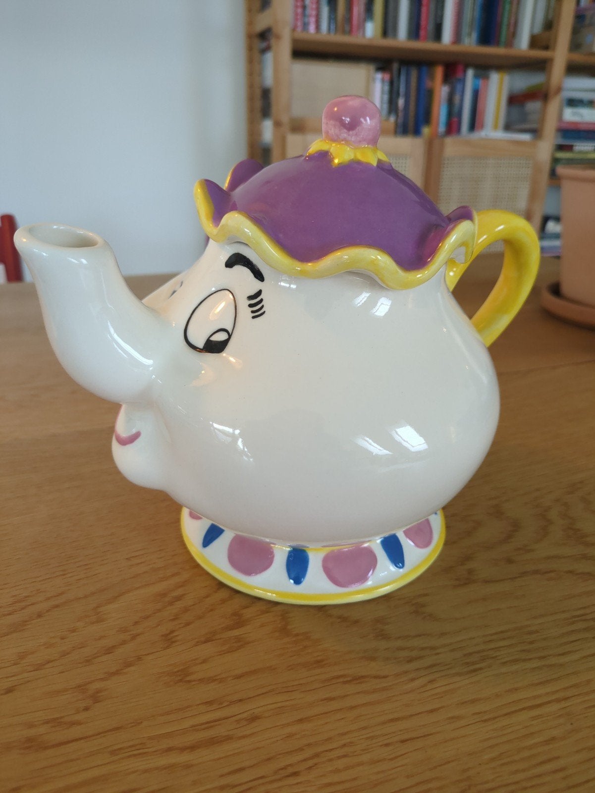 Disney Belle en het Beest Mevrouw Tuit theepot, Ophalen, Assepoester of Belle, Gebruikt, Servies