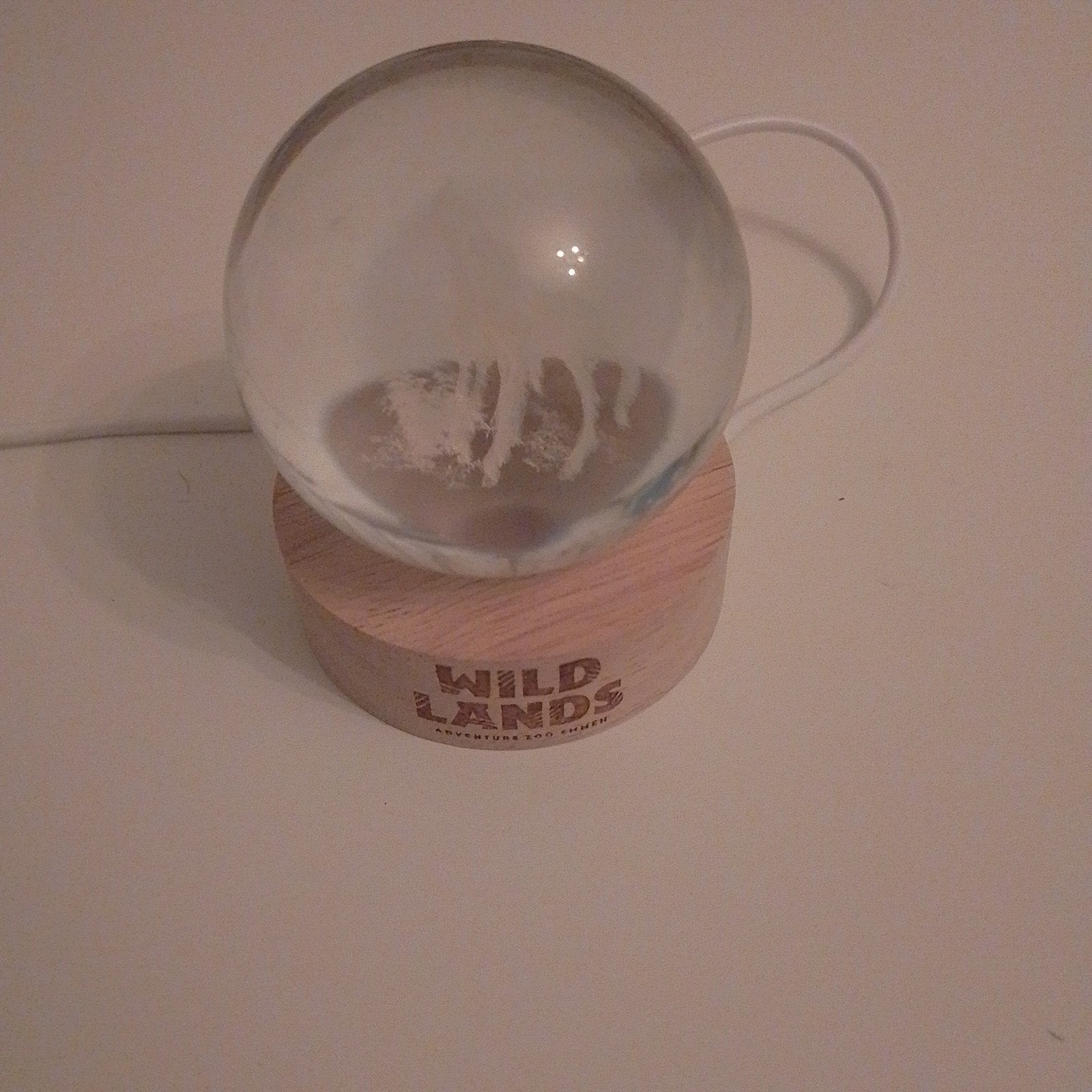 Wildlands Emmen LED-lampje met houten voet, Hout, Beige, Nieuw, Ophalen of Verzenden