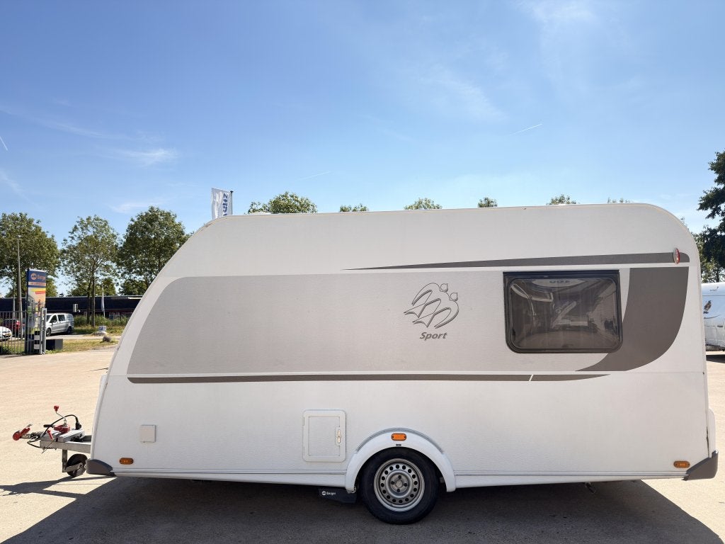 Knaus Sport 420 QD met Mover en voortent en 1300KG as, Bedrijf, Treinzit, 4 tot 5 meter, Knaus