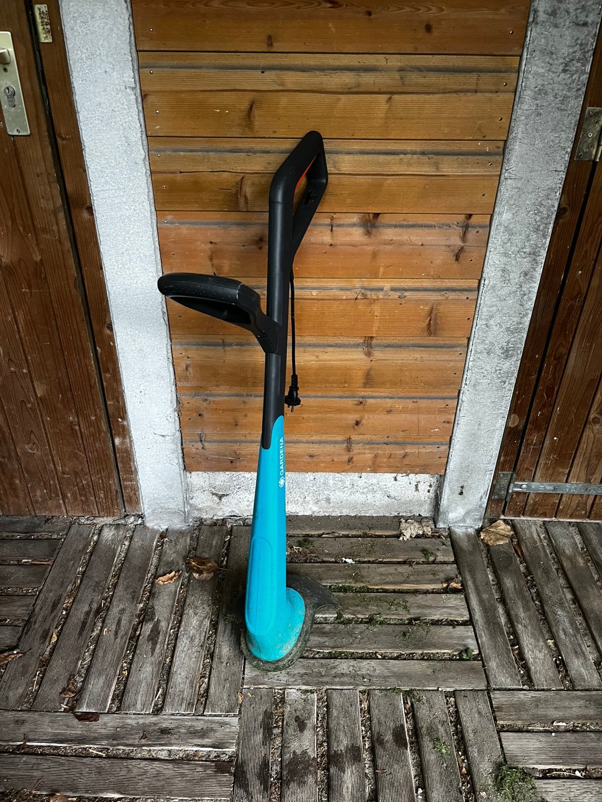 Lichtgewicht Gardena kantenmaaier, bedraad, Ophalen, Gebruikt, 10 tot 30 cm, Elektrisch